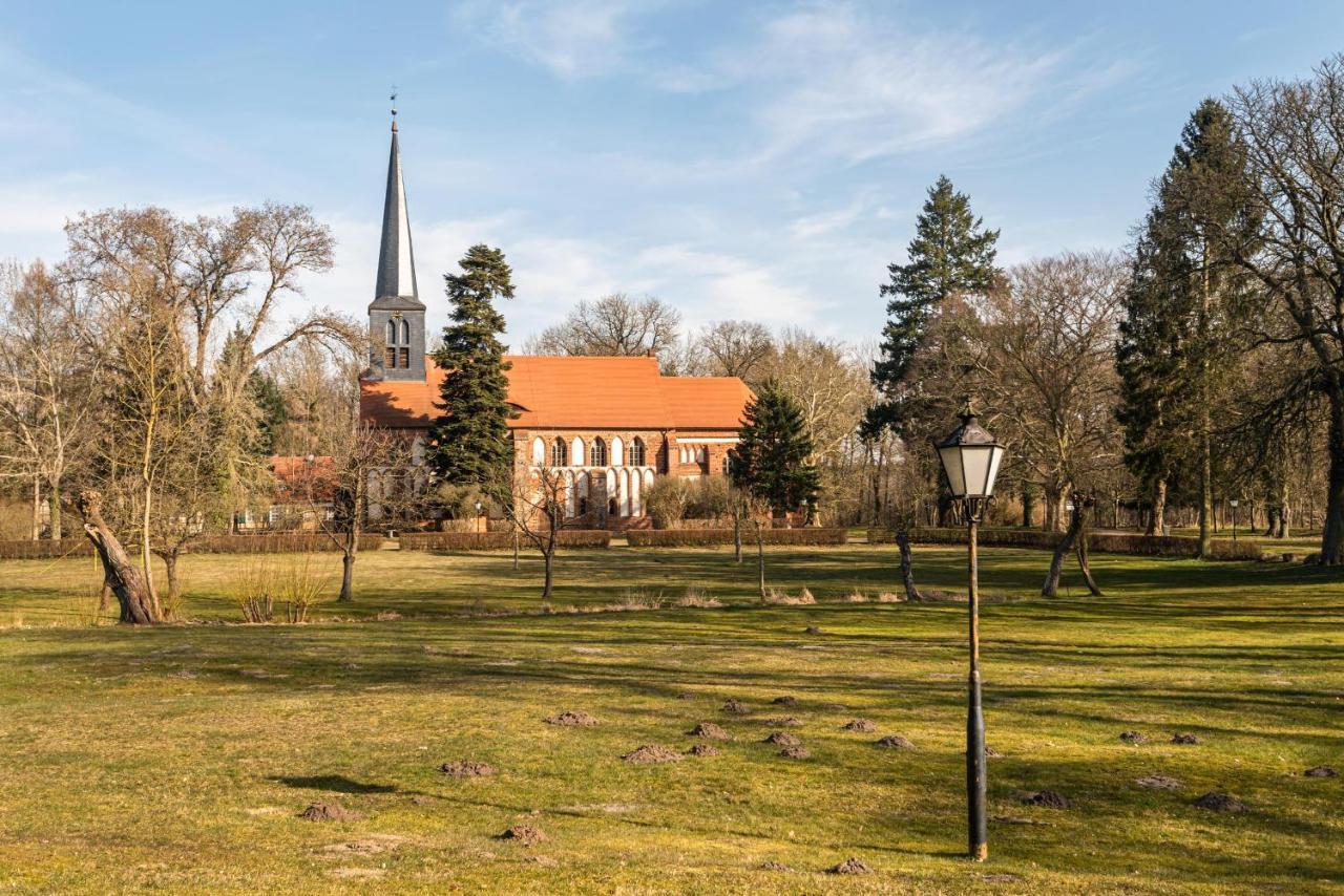 Klostergartenhotel Marienfliess Stepenitz 외부 사진